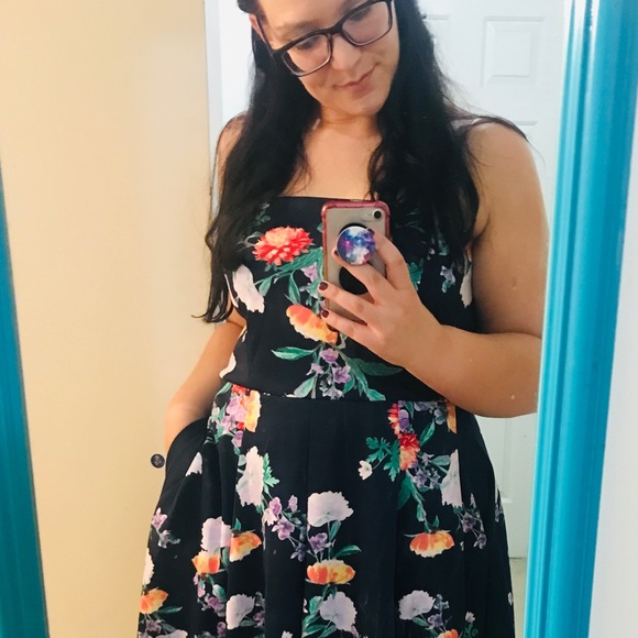 Meet your Posher, Veronika - Picture 3 of 3